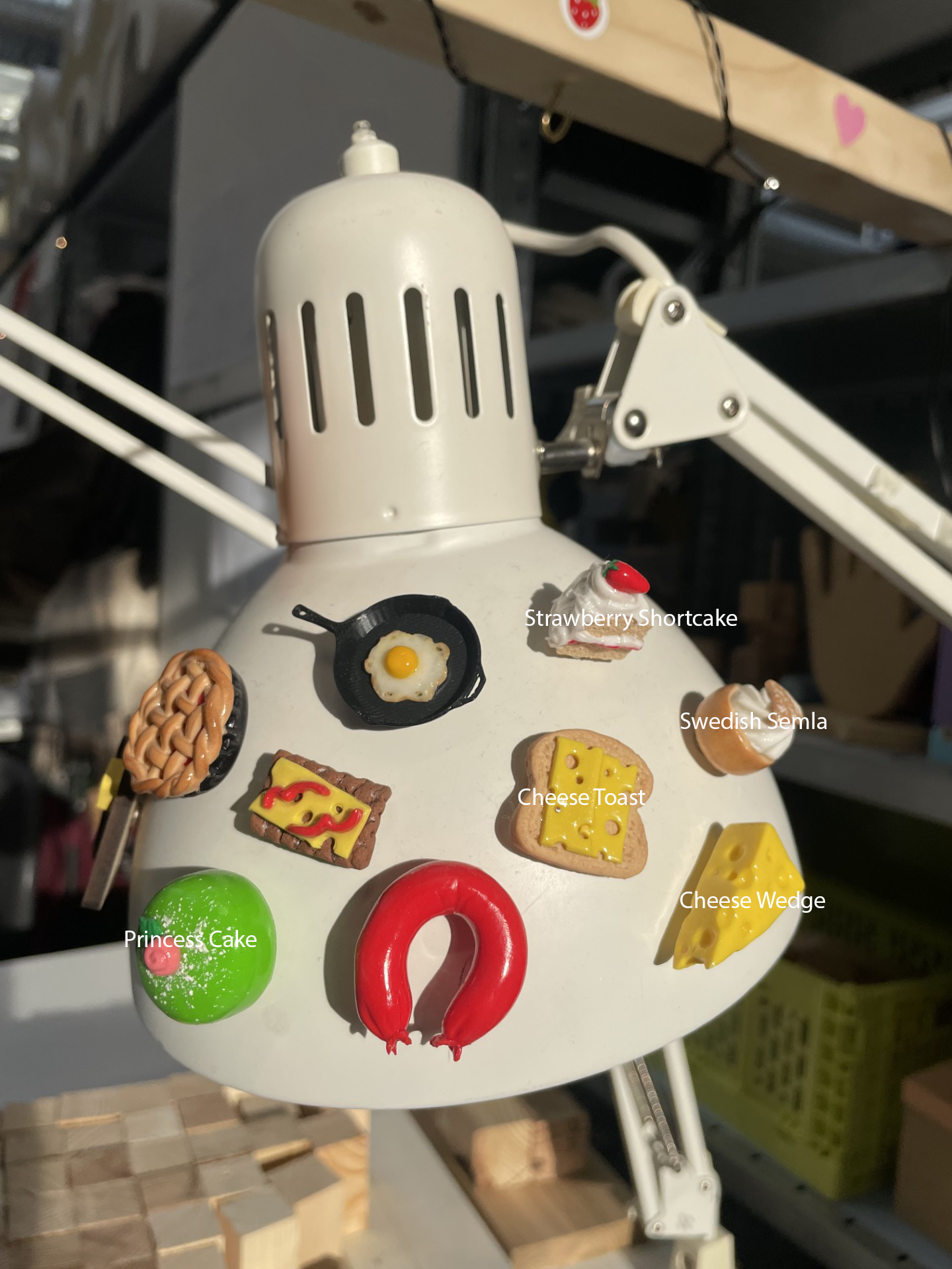 Different food magnets